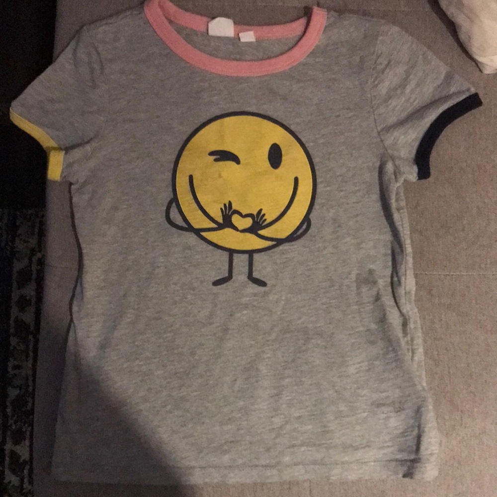 Gap Happy Face T-shirt girls size Medium